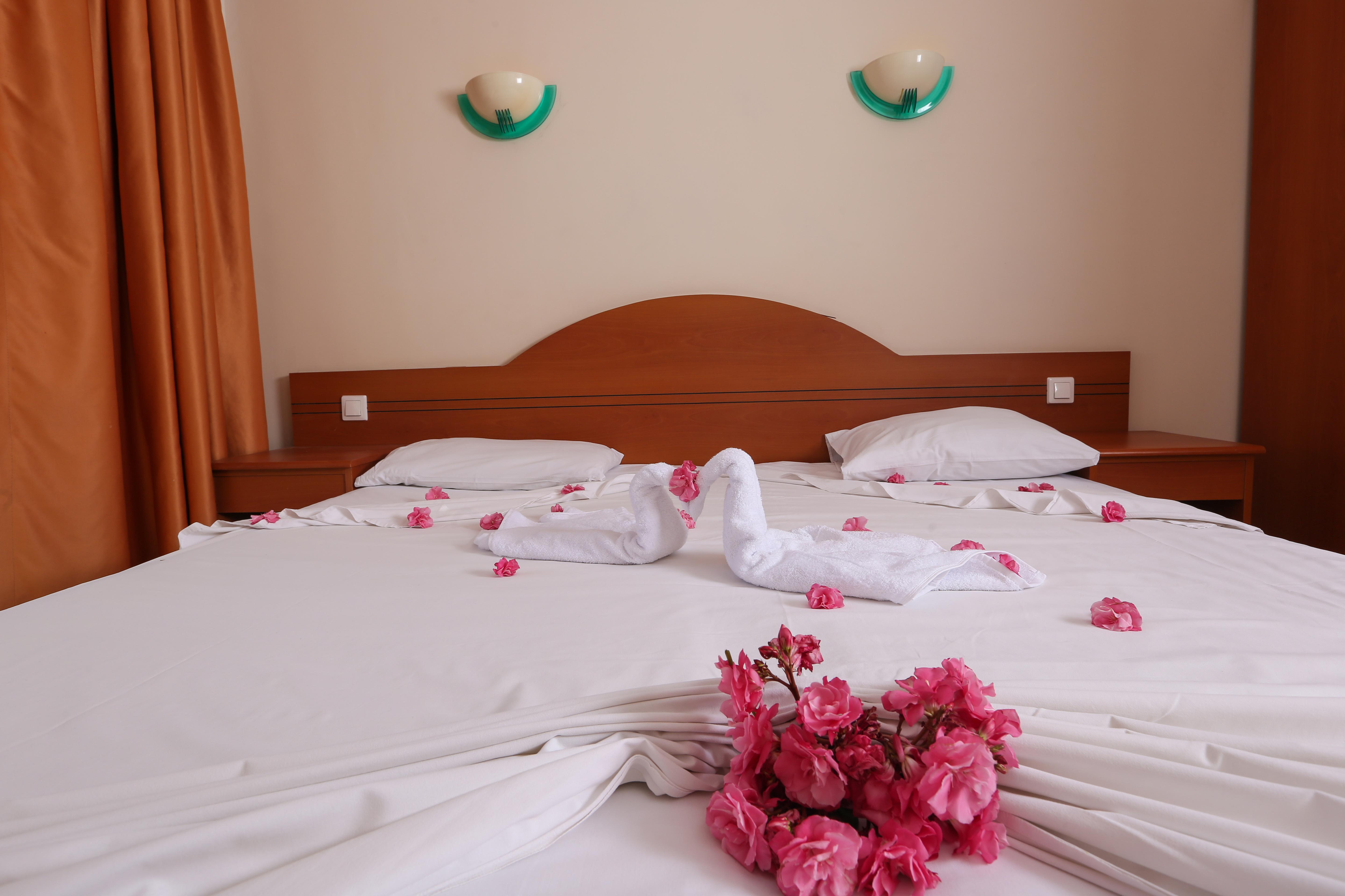Tuntas Family Suites Kusadası Esterno foto