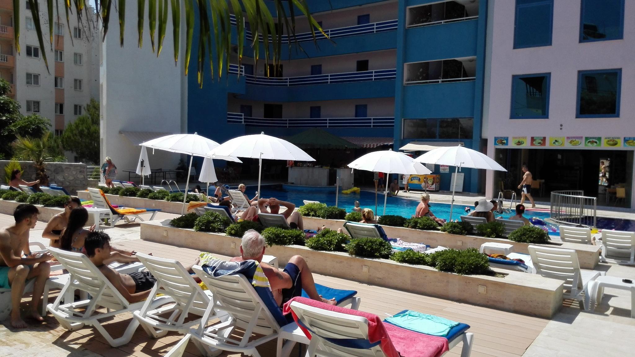 Tuntas Family Suites Kusadası Esterno foto