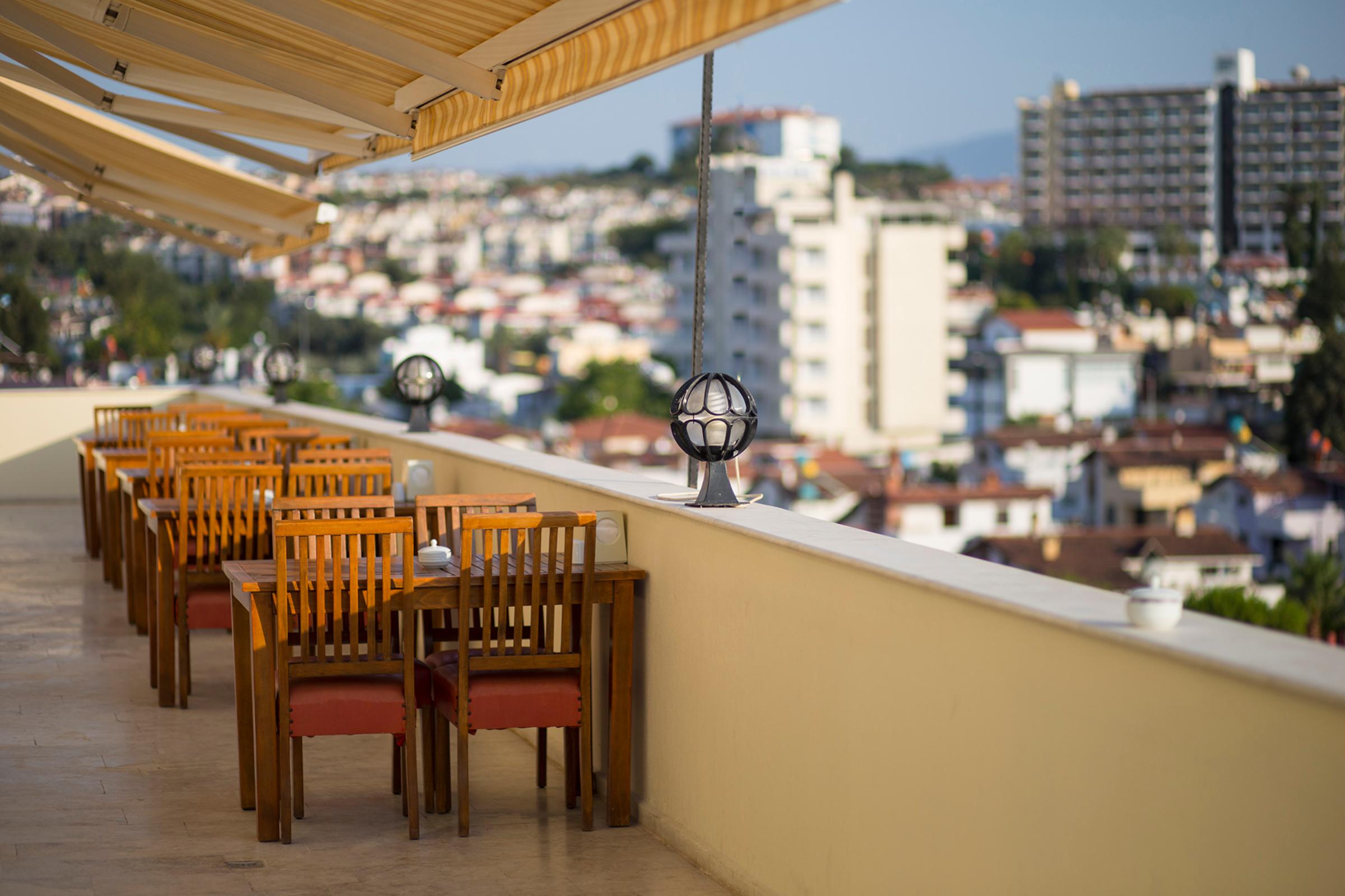 Tuntas Family Suites Kusadası Esterno foto