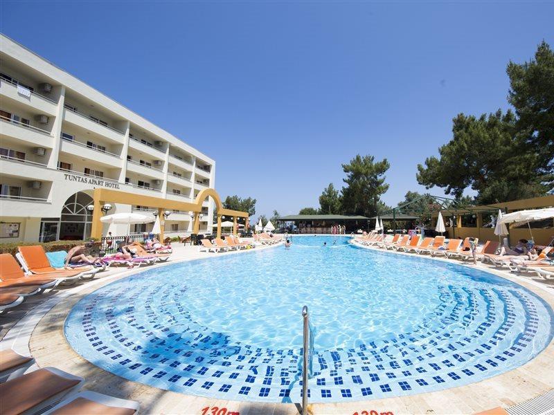 Tuntas Family Suites Kusadası Esterno foto